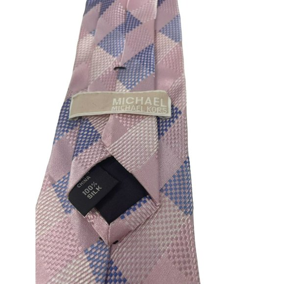 Michael Kors Tie. Shelf Pull Never Worn. A Few Stitches Loose On Back, Pictured - Picture 5 of 7
